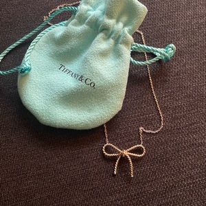 Tiffany & Co Tiffany Twisted Bow Necklace 925 Silver Necklace
